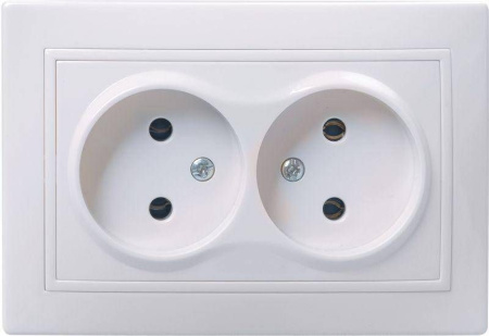 Розетка 2-мест б/з белая Кварта IEK